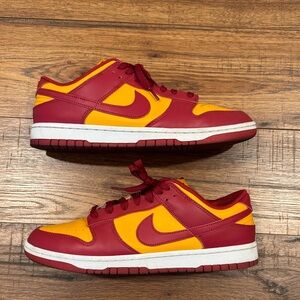 Nike Men’s “USC” Dunk Low Retro sz: 11.5